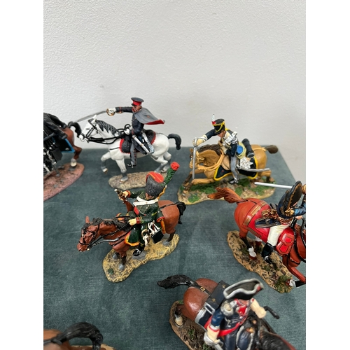 250 - Collection of Del Prado lead painted soldiers/ horsemen