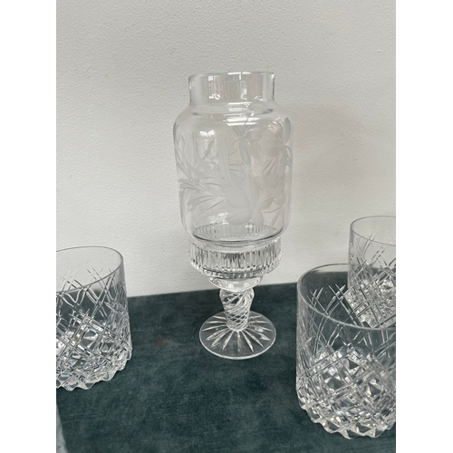 262 - 6 x Crystal tumblers + Royal Doulton crystal tealight holder