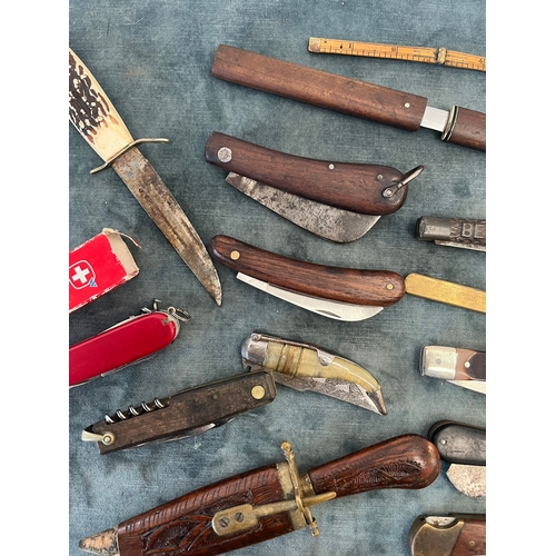 294 - Group of various vintage pocket/ pen knives