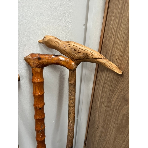 320 - Group of 5 walking sticks