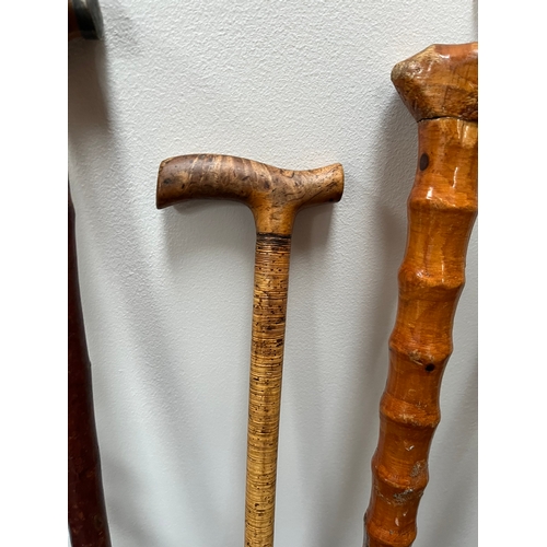 320 - Group of 5 walking sticks