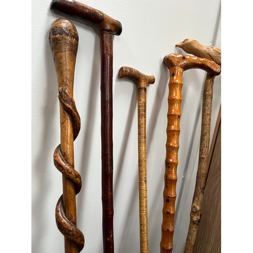 320 - Group of 5 walking sticks