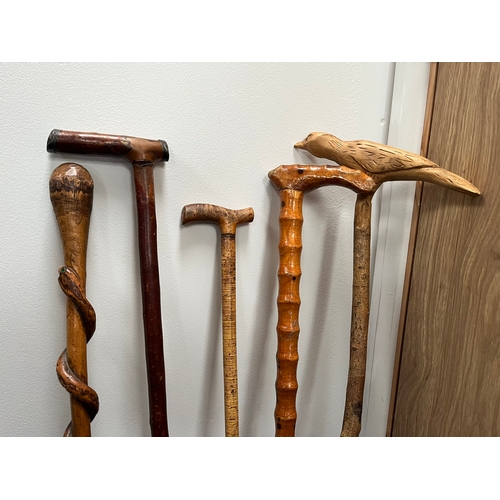 320 - Group of 5 walking sticks