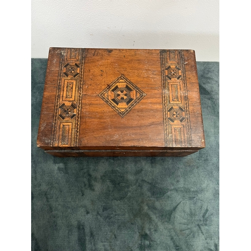 342 - Inlaid wooden box