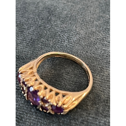 504 - Early victorian 9ct yellow gold ring. Set with purple amethysts 
Size L - 3.6g