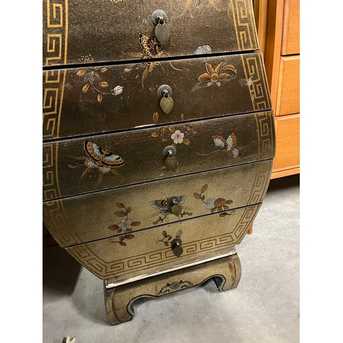 55 - Oriental style drawers decorated with butterfly's