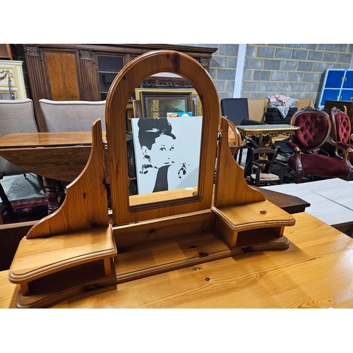 10 - Modern pine dressing table/ desk. The mirror section is removable