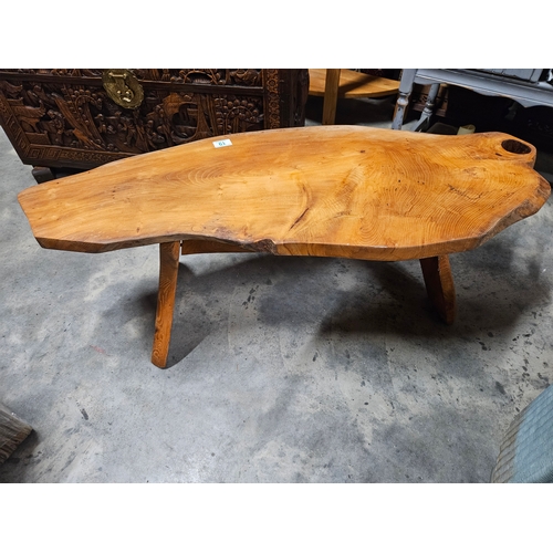 19 - Coffee table - Live edge organic