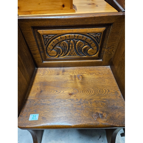 21 - Old Charm pew seat