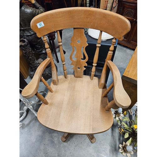 41 - Pine swivel rise and fall captains chair