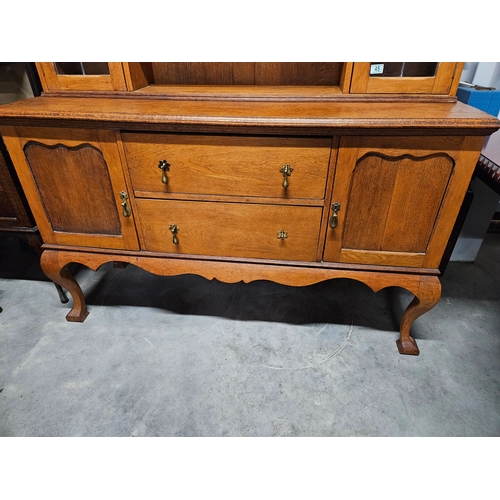 45 - Antique oak arts and crafts dresser