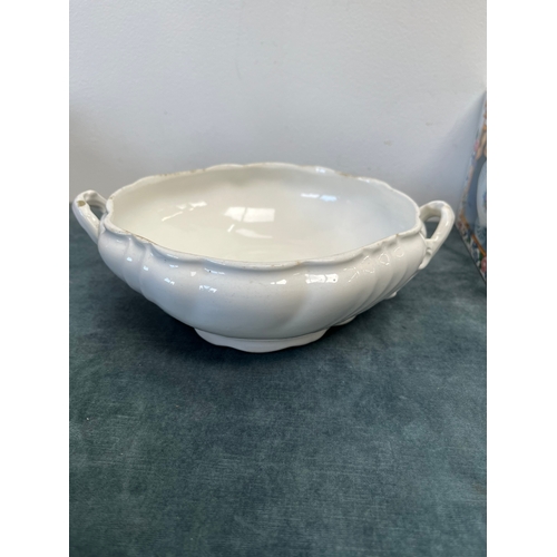 247 - Pierced flower bowl and Royal Doulton bowl