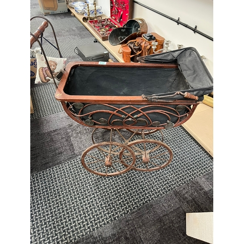 254 - Antique pram/ carriage