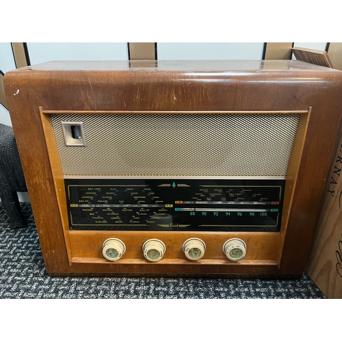 279 - Vintage Bush valve radio - appears to be working