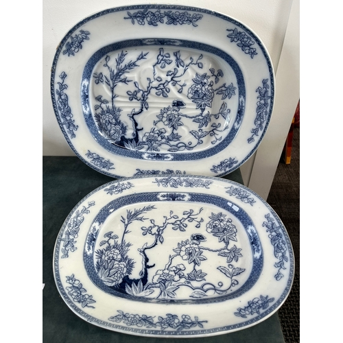 307 - 2 x Large Victorian blue and white meat platters - Copeland