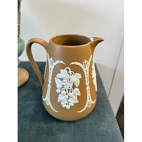 156 - Pottery green vase, Wedgewood style jug and alabaster pot