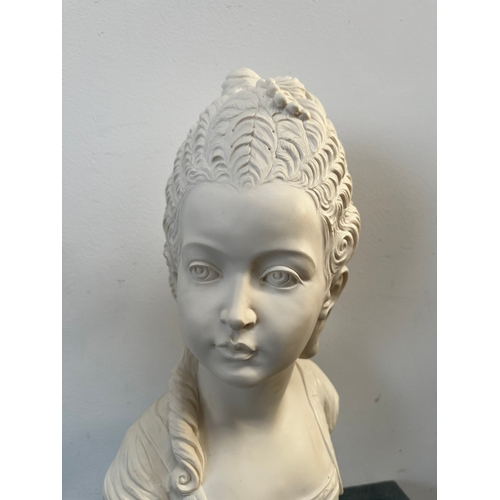 163 - Composite bust of a lady