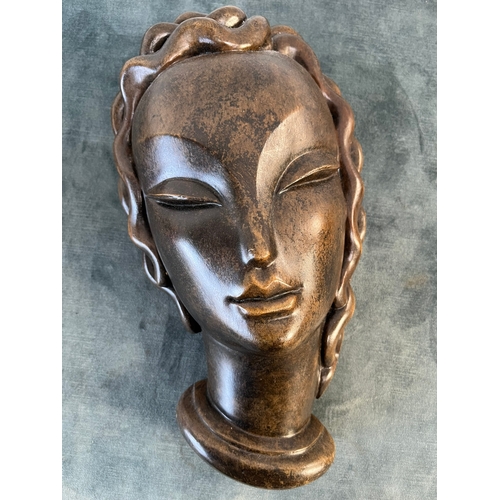 165 - Concrete wall face mask - Art Deco style