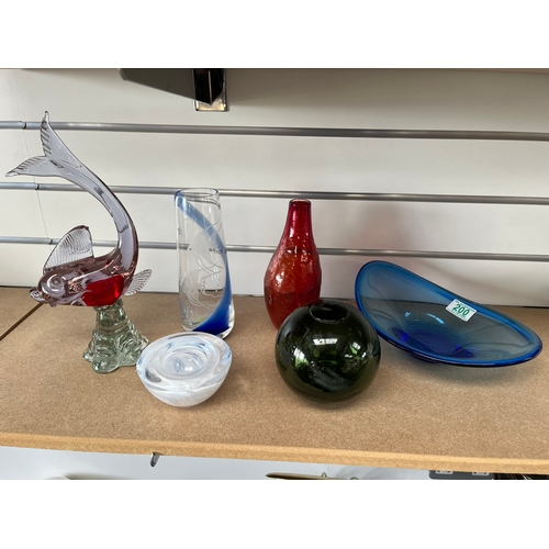 200 - Collection of assorted glass including Murano, Caithness, Kosta Boda ect