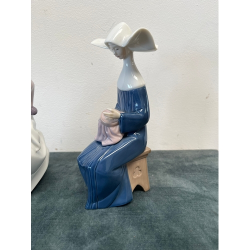 278 - 2 x Lladro figures