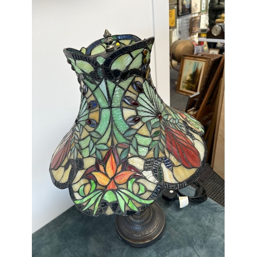 314 - Tiffany style stained glass table lamp