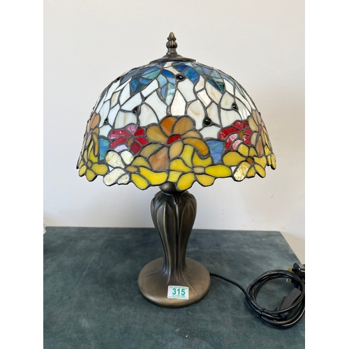 315 - Tiffany style stained glass table lamp