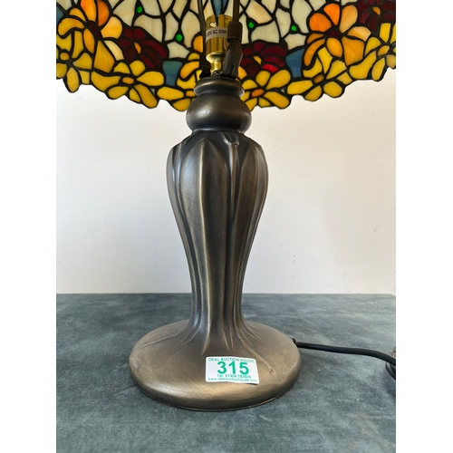 315 - Tiffany style stained glass table lamp