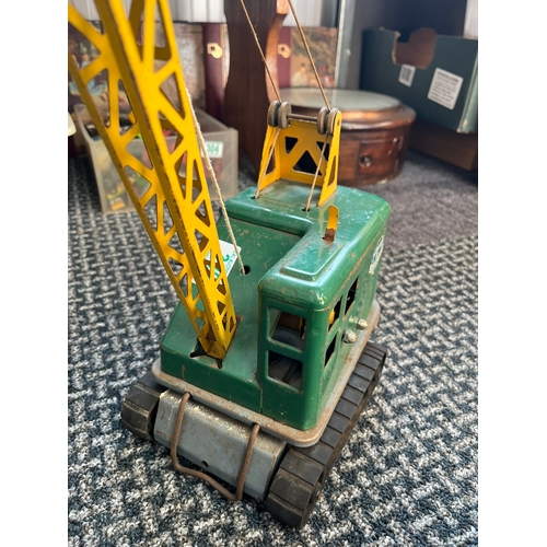 326 - Marx Toys Lumar Mobile Crane