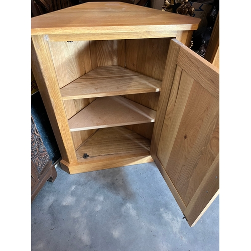 31 - Modern oak corner cabinet