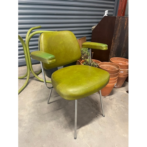 Lot 2         