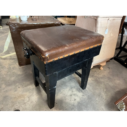 Lot 35        