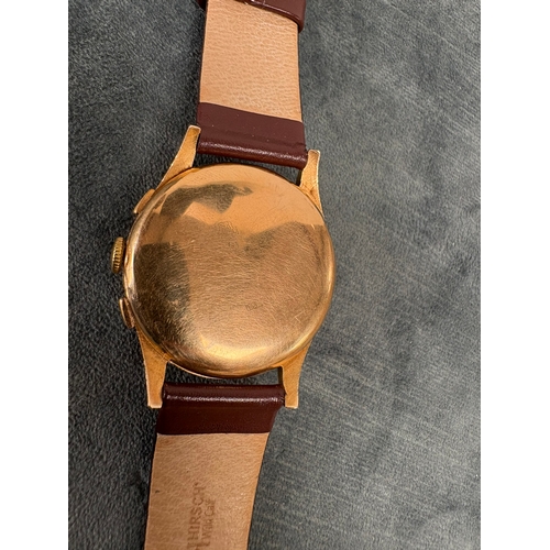 Sada Chronographe Suisse 18ct gold gents wrist watch