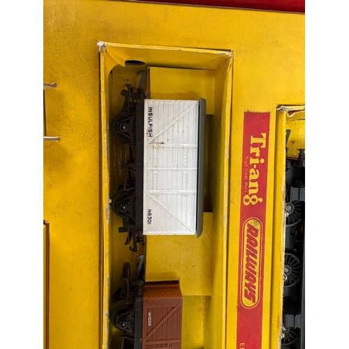Tri-ang RS.4 train set