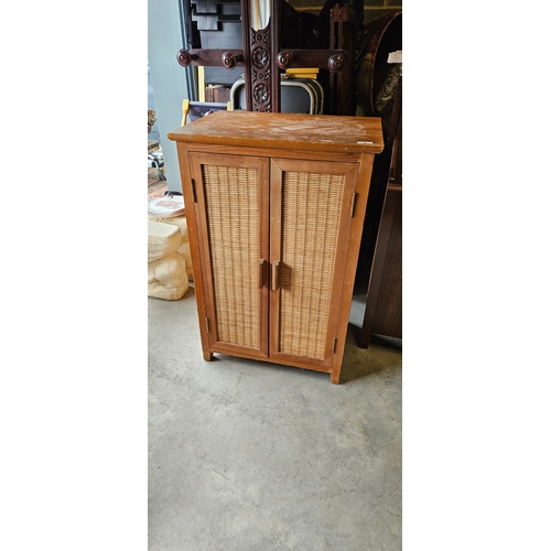Lot 9         