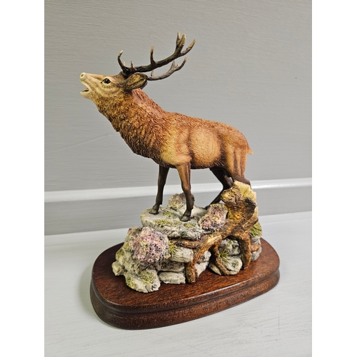 112 - Border Fine Arts 'Red Stag' B151 By D Walton On Wood Base