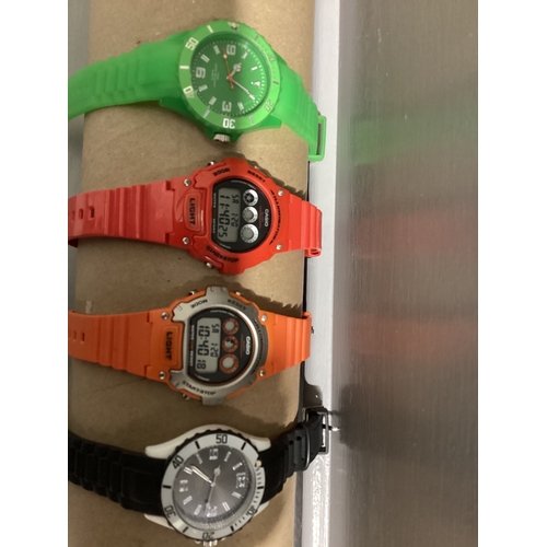 495 - 8 Various Sports Watches - Casio, Sekonda Etc