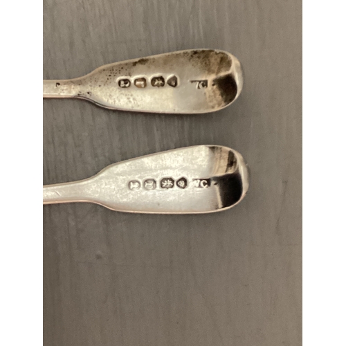 497 - 6 Silver Teaspoons (2 x London 1832)