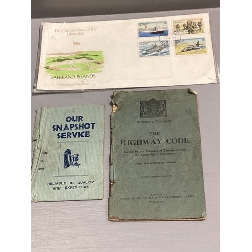 511 - Box Of Local Postcards, Autograph Book With Notes & Drawings, German Stamp Book, Old Highway Code Et... 