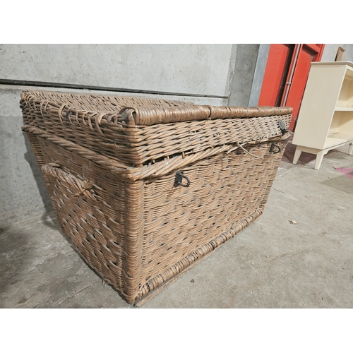 619 - Large Wicker Basket H46cm W79cm D54cm