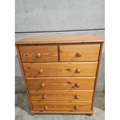 628 - 2 Pine Chest Of Drawers H93cm W90cm D40cm & Pine Bedside Drawers H50cm W44cm