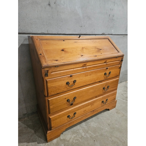 635 - Pine Bureau H97cm W97cm D47cm