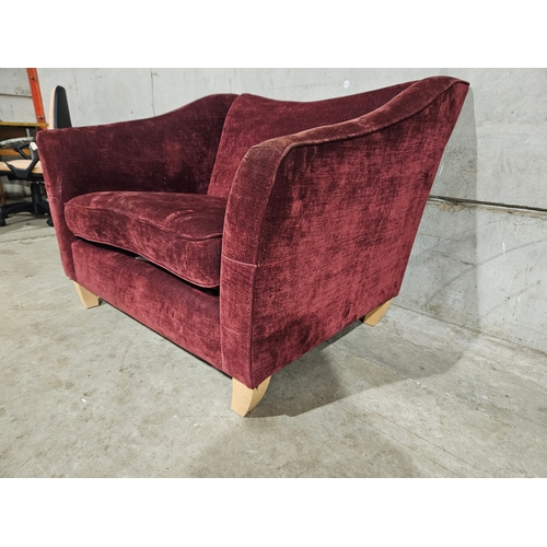 691 - Red Velvet Love Seat