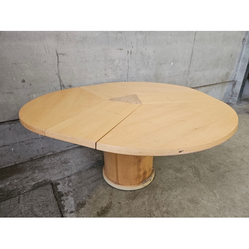 786 - Skovby Retractable Top Circular Dining Table On Pedestal Base No33 H74cm W146cm