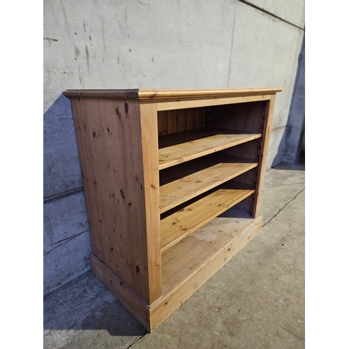 791 - Pine Bookshelf H93cm W101cm D48cm