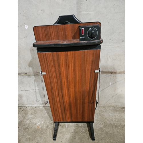 929 - Corby Trouser Press