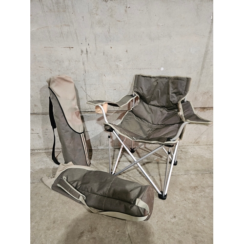 933 - 2 Concept Folding Garden Chairs In Canvas Carriers