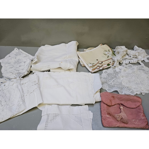 8 - A Quantity Of Tablecloths, Doilies, Tray Cloths Etc