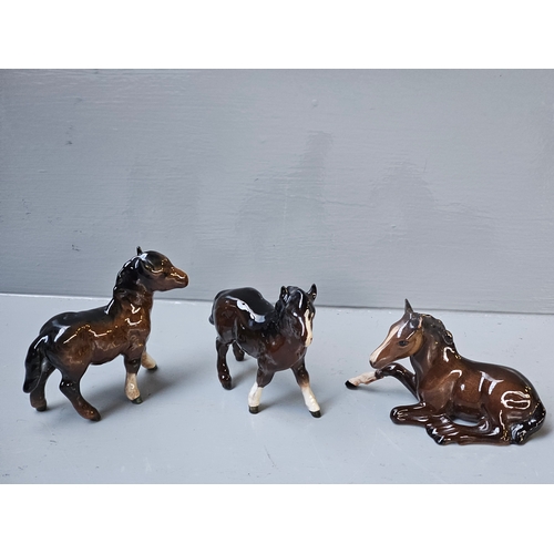 207 - 5 Beswick & Other Ponies & Beswick Fawn & 1 Other (1 Damaged)