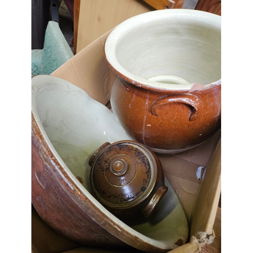 303 - Ceramic Mixing Bowl, Dish With Lid And Planter (A/F)