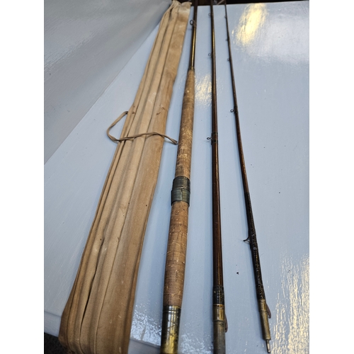 586 - 3 Pc Fishing Rod In Canvas Sleeve